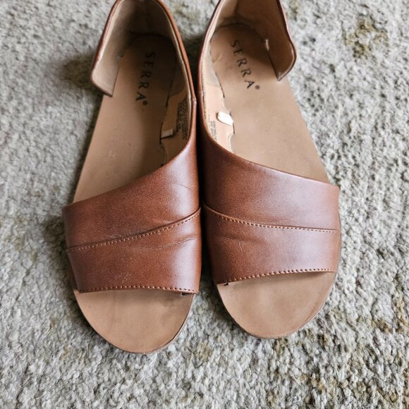 Sierra faux leather sandals 8.5 - Picture 4 of 6